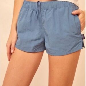 Patagonia Barely Baggie Shorts Size M Blue